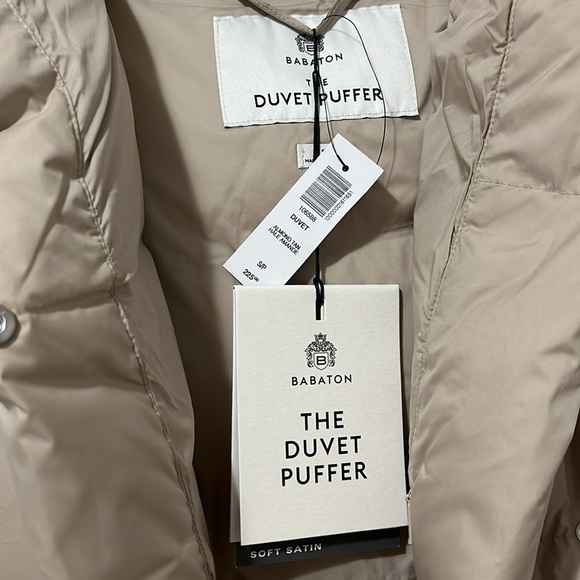 Aritzia Babaton Duvet Puff Vest Almond Tan - Picture 9 of 13